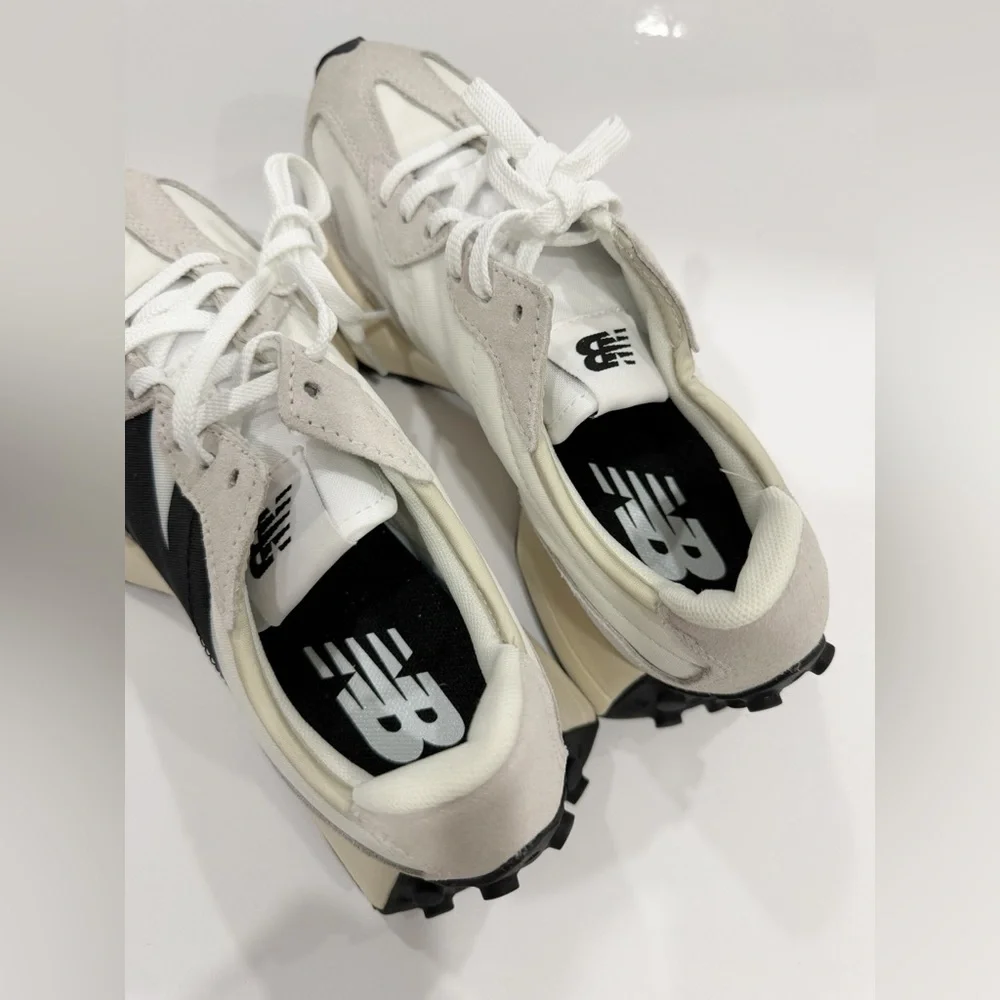 New Balance 327 Women’s Shoes - Picture 8 of 9